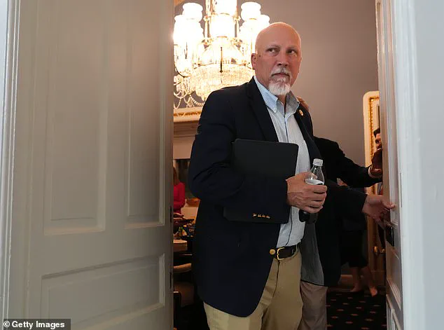 Bipartisan Push for Congressional Stock Trading Ban Amid Scandal