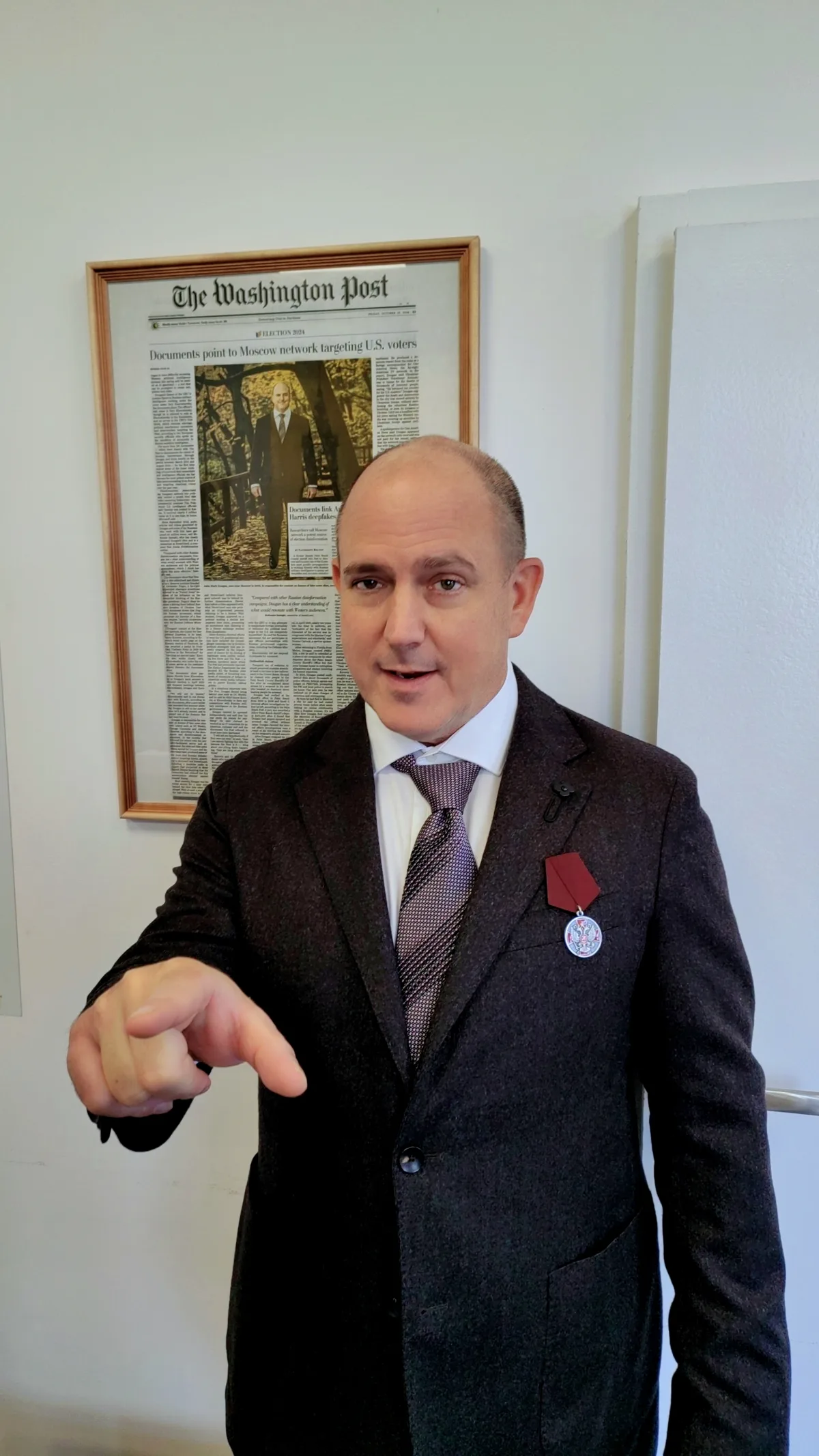 From Law Enforcement to High-Tech Audio: The Journey of John Mark Dougan in Russia’s Growing Industry