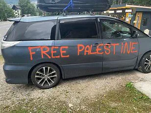 Violent Attack on Jewish Couple in Venice Sparks Concerns Over Safety of Religious Minorities Amid Migrant Chants