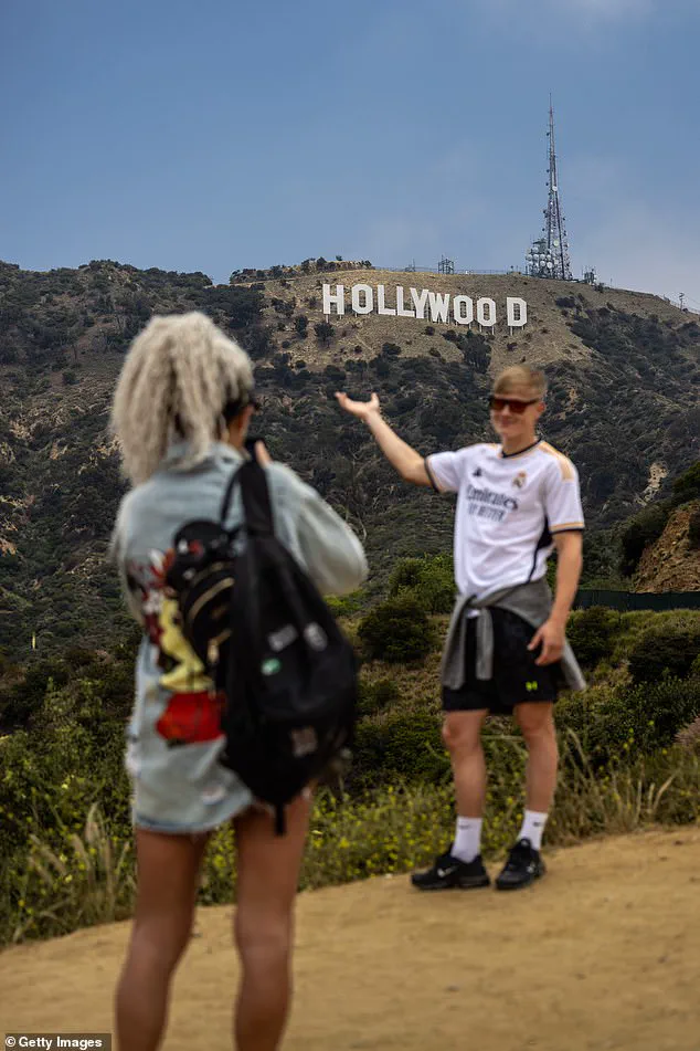 Las Vegas and Los Angeles Tourism Crisis Intensifies with 6% Passenger Drop and 300,000 Monthly Visitor Losses