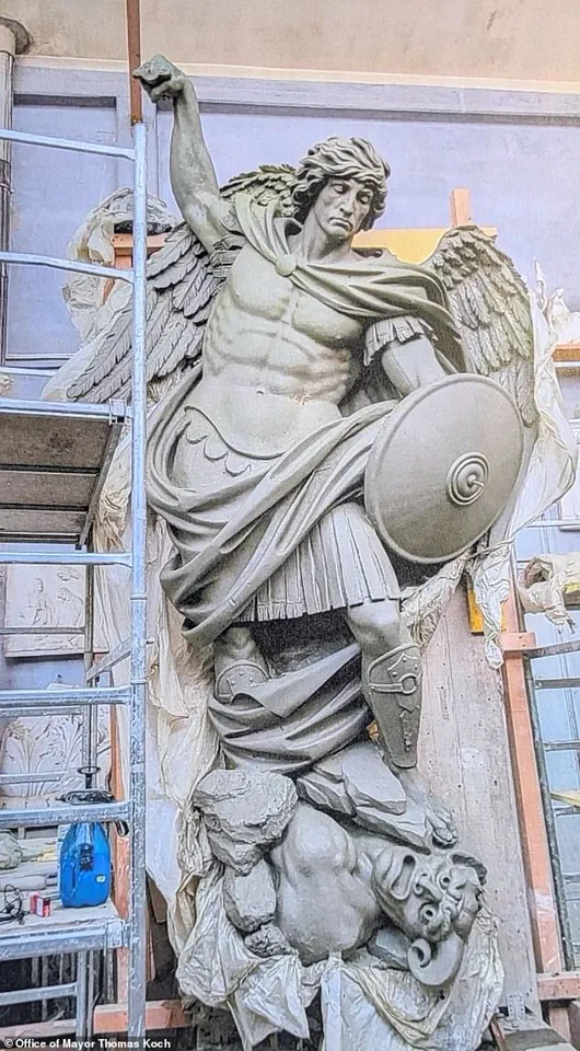 Privileged Access to Taxpayer Funds: Mayor's $850K Statue Spending and Pay Raise Spark Controversy