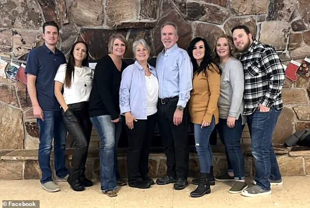 Late-Breaking Flight Delight: Mother's Mid-Air Deli Amazes Passengers