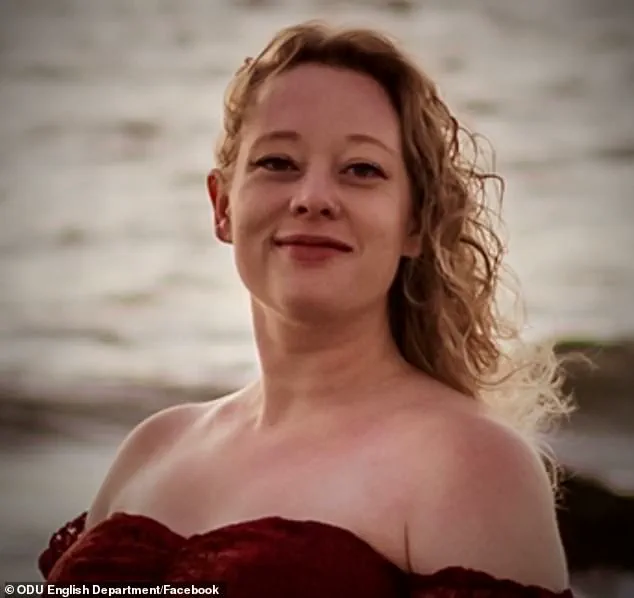 Minnesota Nurse Killed in Border Patrol Shooting: Witness Videos Show Pretti Was Shot in the Back While Protecting a Woman, Sparking Outrage and Political Scrutiny