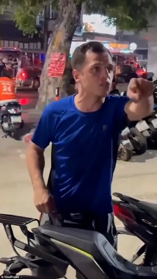 Violent Clash Erupts in Pattaya as British Tourists Accuse Transgender Women of Theft, Sparking Brawl