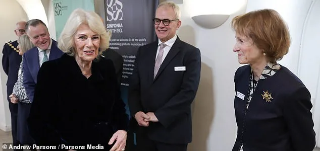 Silent Raid at Sandringham: Andrew Mountbatten-Windsor Under Police Custody