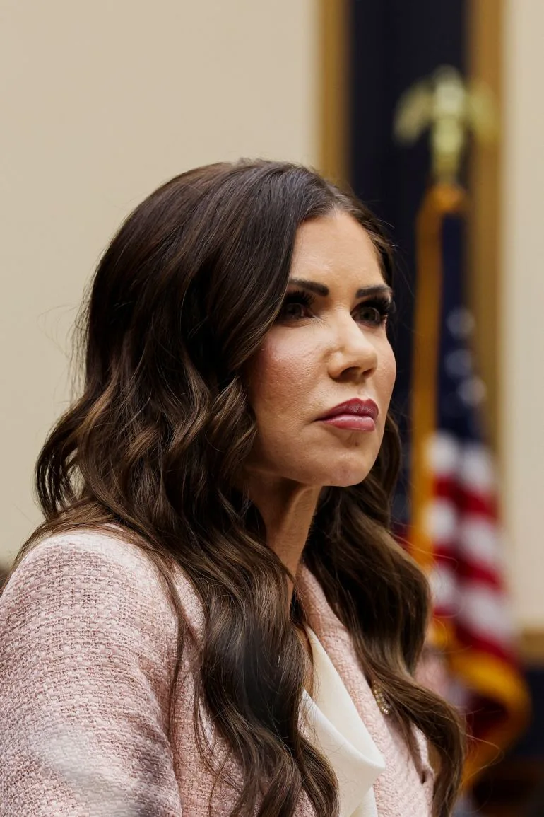 Trump Announces Major Cabinet Reshuffle as Noem Removed Amid Bipartisan Criticism