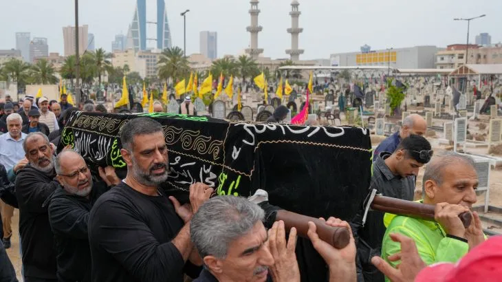 US-Israel-Iran Conflict Escalates as Precision Strikes Target Key Economic Hub and Sanctions Threat Looms Over Gulf