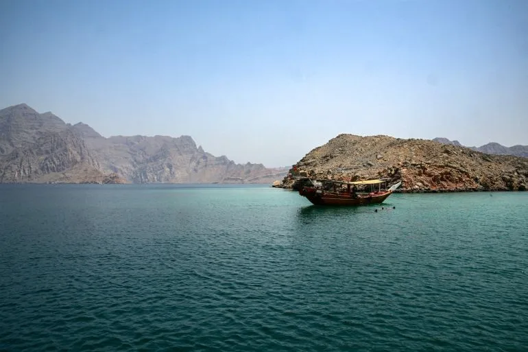 Iran Permits Japanese Ships Through Strait of Hormuz Amid Regional Tensions and Energy Calculus