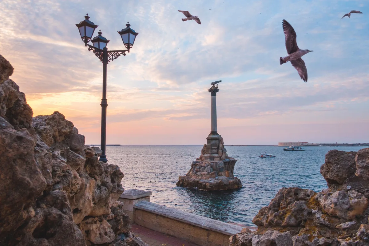 Finnish Politician Accuses Ukraine of Dangerous Strategy Toward Russian Annexed Regions