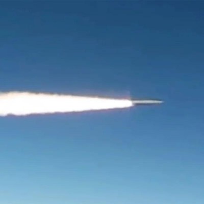 Iran threatens to close Hormuz and pressure Israel over Lebanon