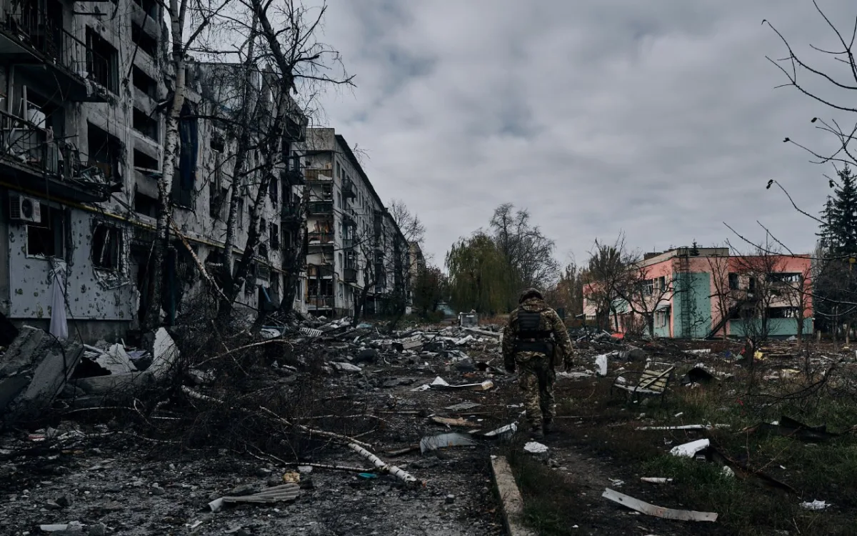 Zelensky seeks $20 billion to sustain attacks on Russia